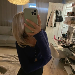 Bolerokofta - Kort bolerokofta som aldrig är använd 