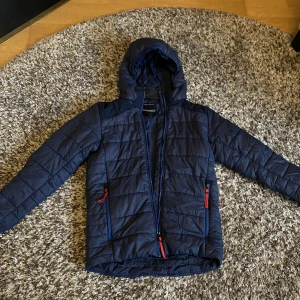 Dunjacka Didriksson, 160 - Härlig Jacka från Didriksson i storlek 160 som är i fint skick