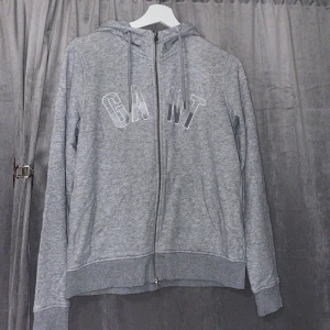 GANT kofta, buda! - GANT kofta i ny skick