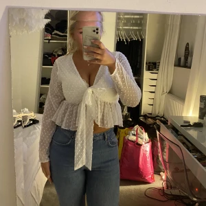 Kofta blus  - Aldrig använd 