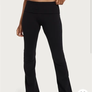 Soft Chill Pants - Säljer dessa byxor från Nelly i storlek M då de är förstora för mig i midjan. Nypris 299kr. 