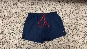 Tommy hilfiger badbyxor - Rikemansbadbyxor