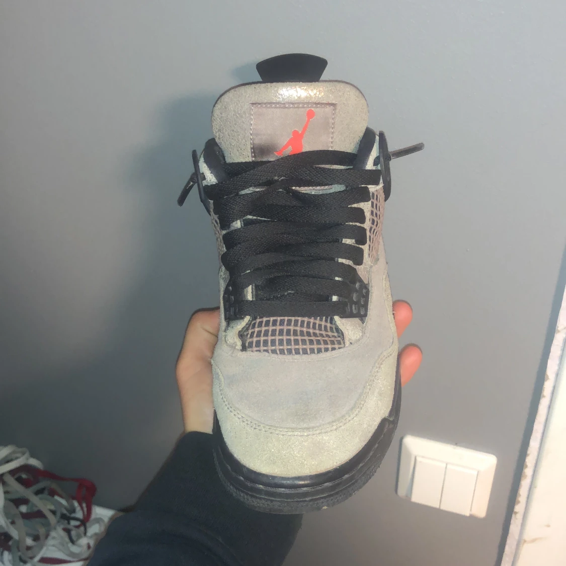 Jordan 4 taupe haze  - 90