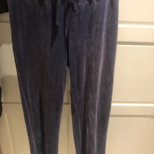 Mjukisbyxor  - Mjukisbyxor från Cubus, gammal modell🥰