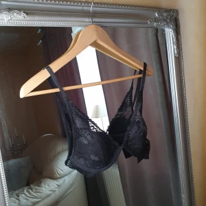 BH - Mjuk Bh utan inlägg, I spets, använd endast för bild🖤