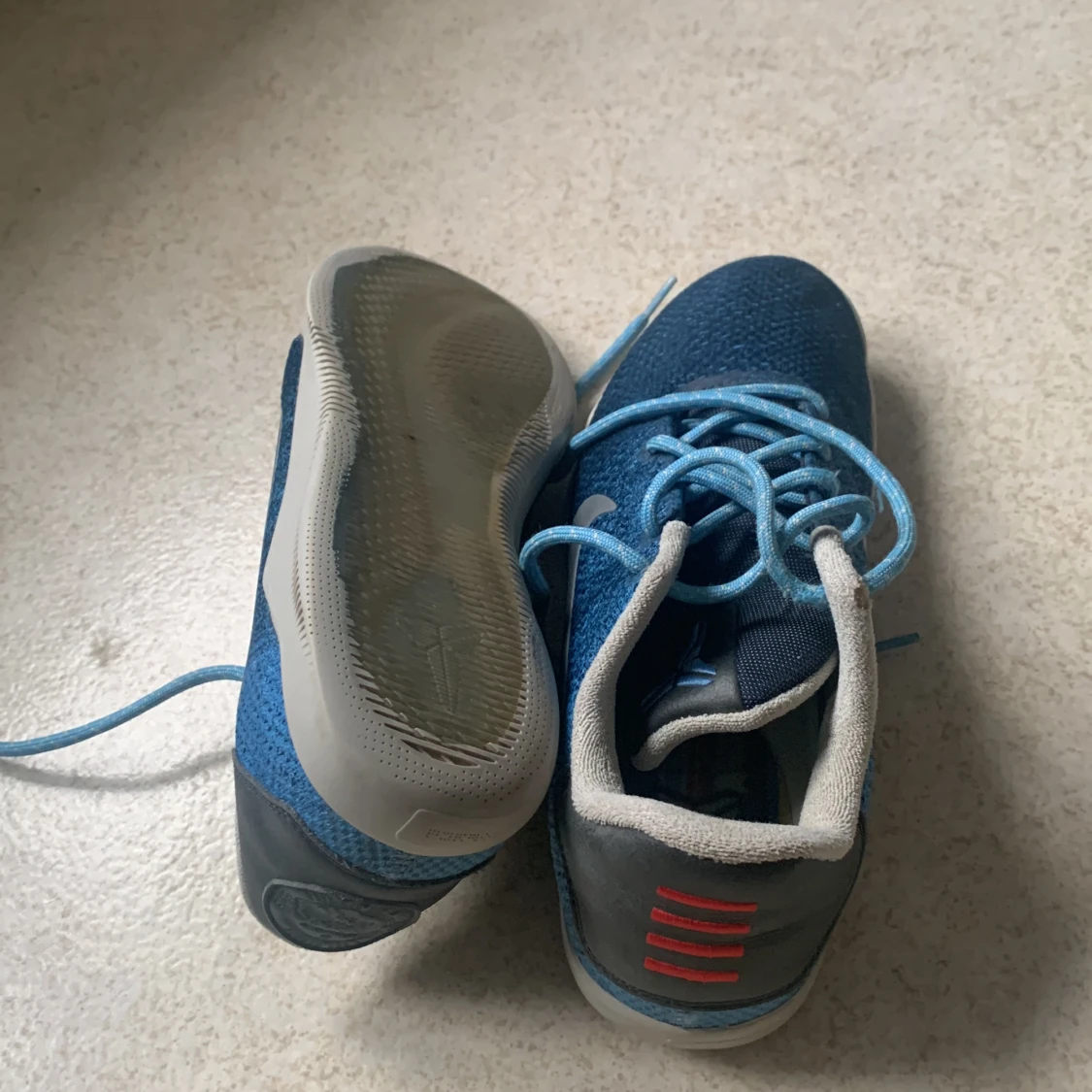 KOBE 11 brave blue - 91