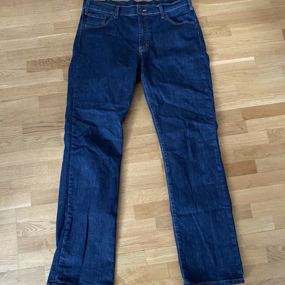Ett par jeans från märket pearson. Jeans & Byxor.