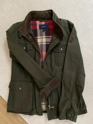 Gant jacka  - I väldigt fint skick! 