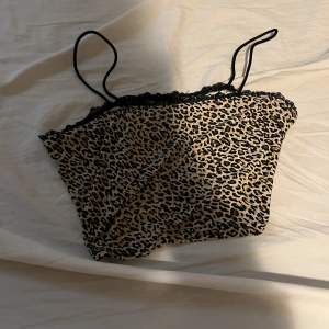 Säljer detta leopard linne då det ej används 