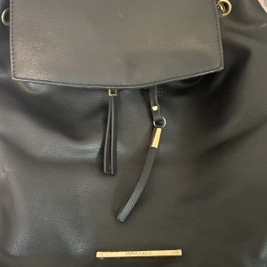 Väska  - En jätte snygg Anna field ryggsäck. Dm för fler bilder.