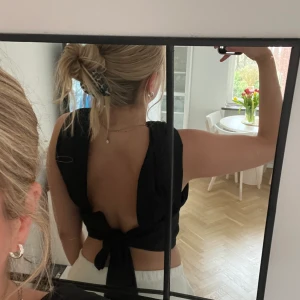 Topp  - Superfin festtopp som är perfekt till sommaren 