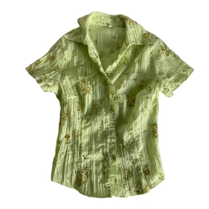 Paljett skjorta - Paljett skjorta. Kontakta vid intresse <3