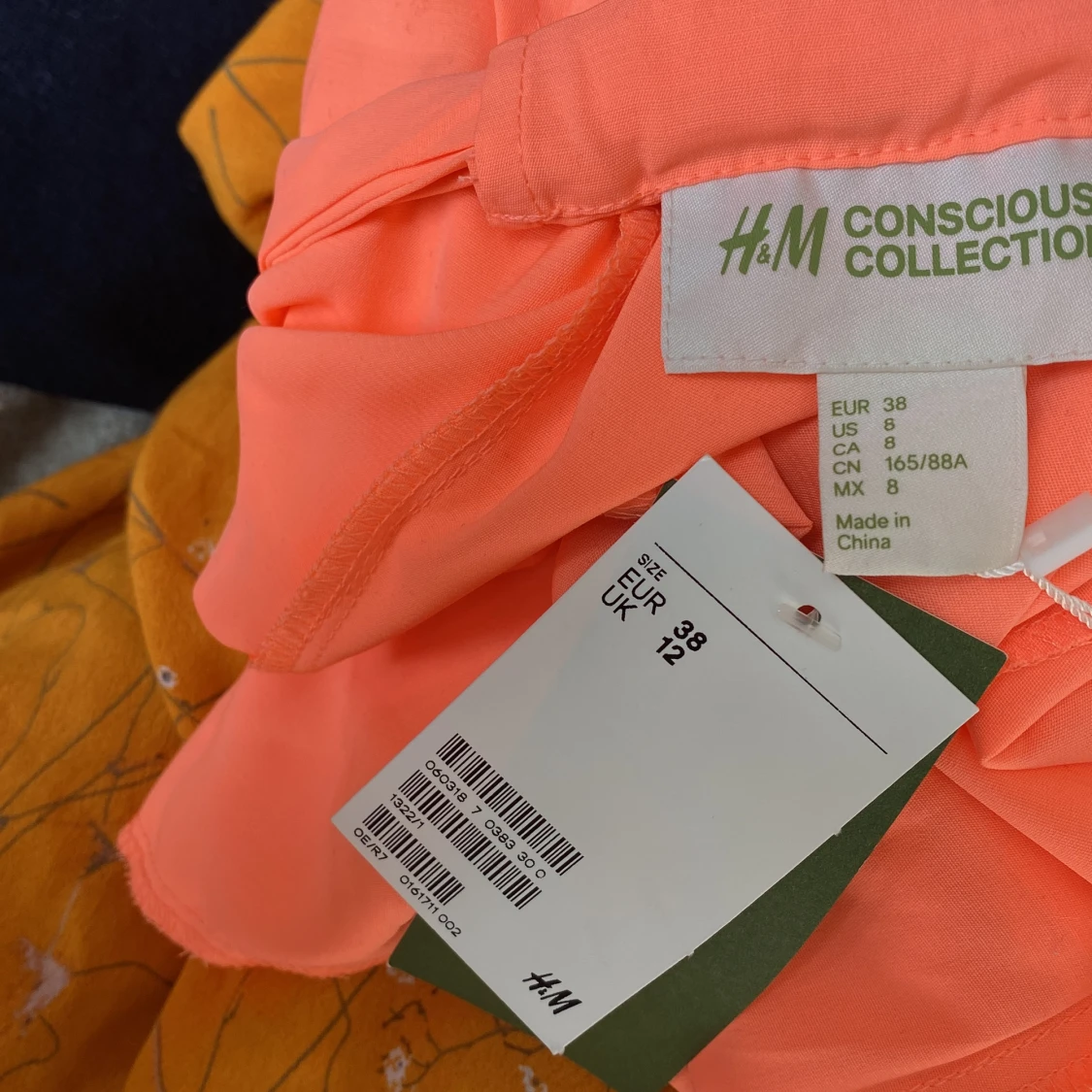 Korallrosa klänning - 91