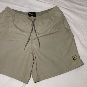 Lyle and scott badbyxor  - Pris: 100kr Skick: 9/10