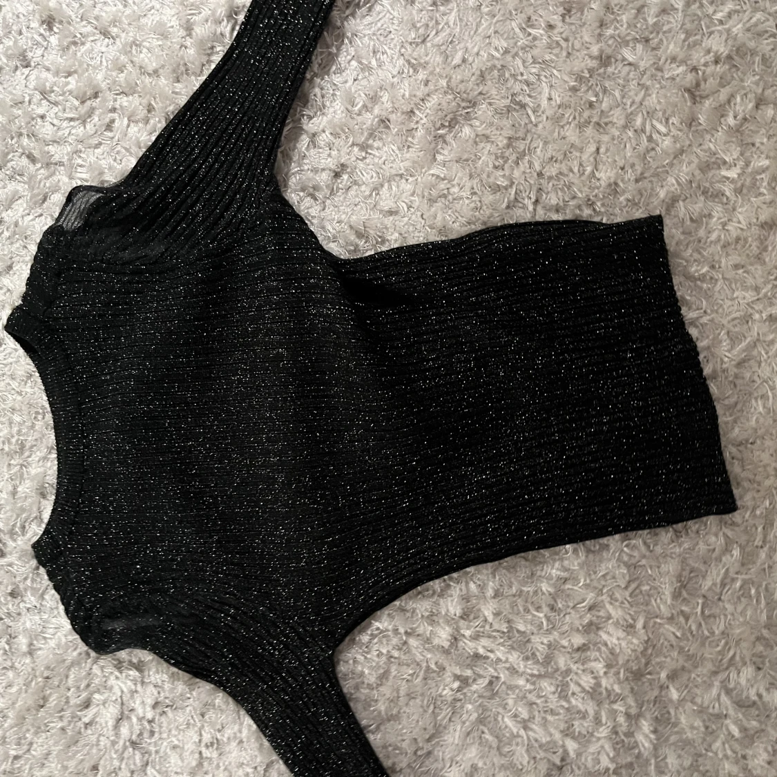 Glittrig fest topp - 91