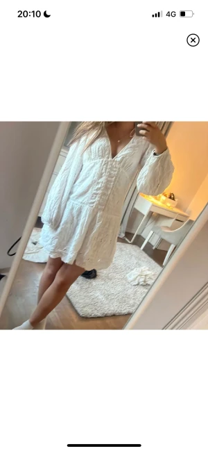 zara klänning  - fin klänning från zara utan defekter 