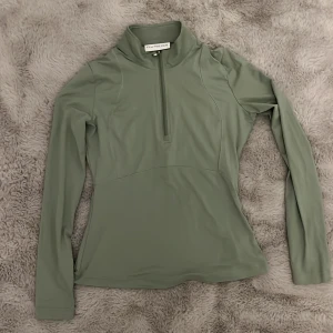 PS of SWEDEN Tröja - PS of SWEDEN tröja i storlek XS, använd endast 2 gånger, nypris 900💕