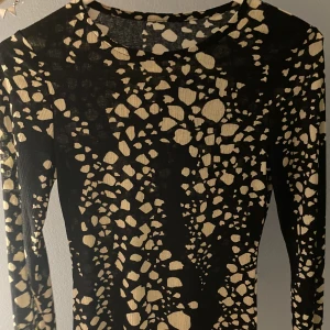 Tröja från lindex - Tröja från lindex i storlek xs/s. Helt oanvänd❤️ Säljer för 60kr🫶🏼