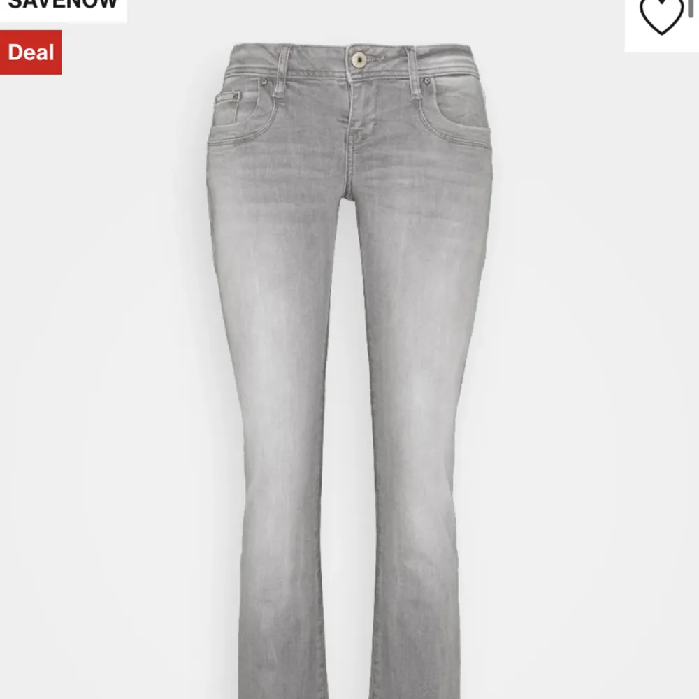 BYTER ENDAST!  Har dessa jeans i storlek 27/32, undrar om någon vill byta till 26,25,24/32? ❣️❣️. Jeans & Byxor.