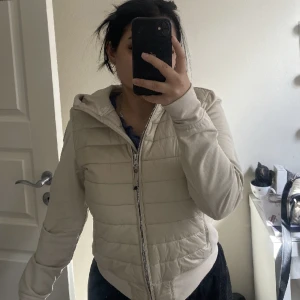 Pjs helt ny - Aldrig använd bara testad jätte fin till våren