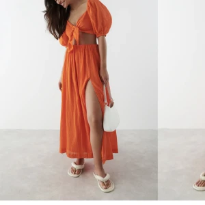 Lång kjol - Aldrig använd! Får droppet Bianca frontade.   Ordinarie pris: 399kr