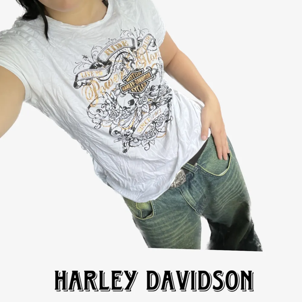 Säljer denna ashöftiga tröja från Harley Davidsson, sitter såhär på mig som är storlek 40. T-shirts.