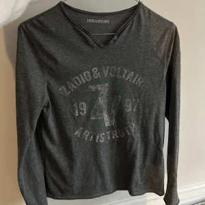 Zadig tröja - Assnygg Zadig långärmad 🤩🤩 