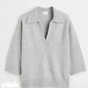 Stickad trekvarts tröja - Säljer min stickade trekvarts tröja från hm! Knappt använd så i bra skick