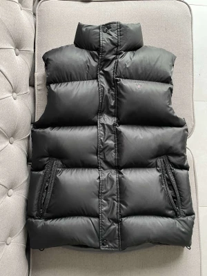 GANT väst - I princip nyskick 