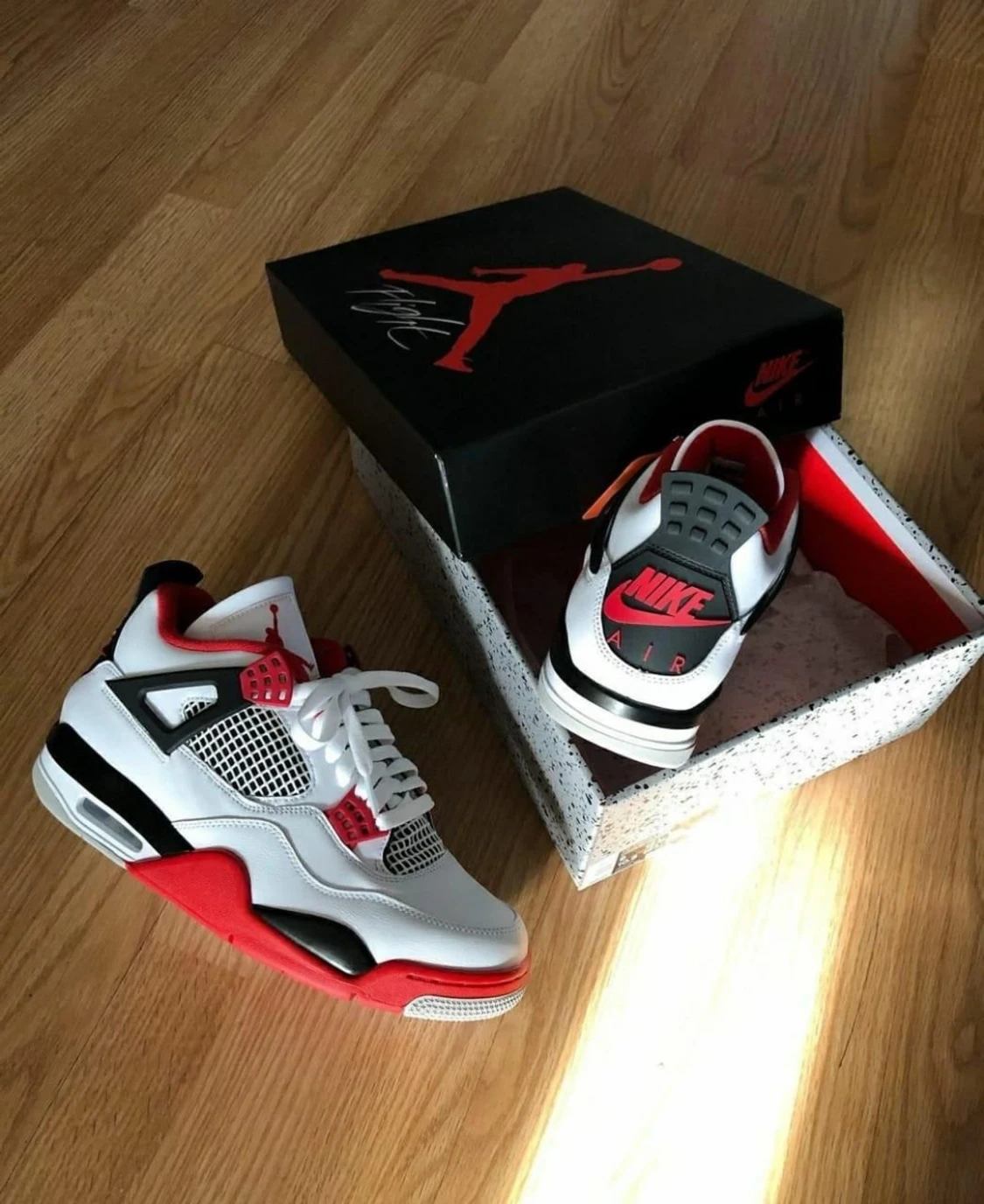 Nike air ny kommer med kvitto, växt ur den