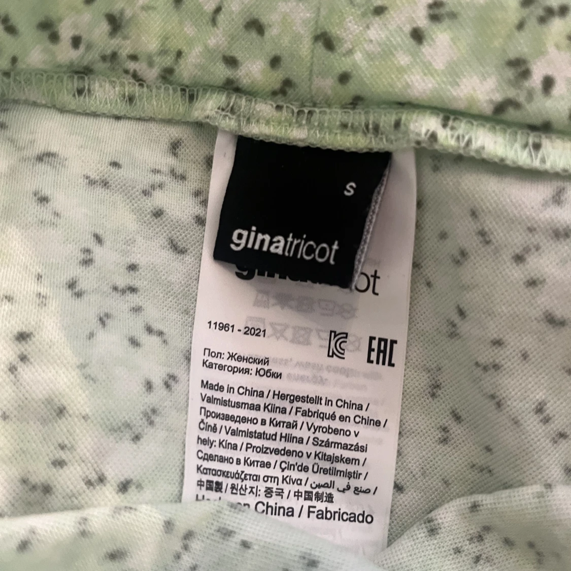 Grön sommarkjol från Gina  - 91