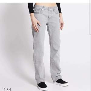 Lågmidjade jeans från Lager 157 i modellen icon. Fint skick⭐️