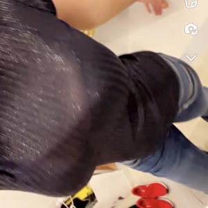 Jättesnygg topp från Ted baker  - Jättesnygg i nytt skick topp från tes baker i storlek 2<3  