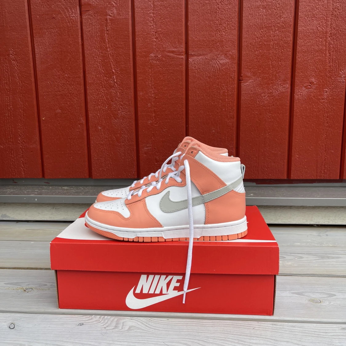 Nike Dunk high Salmon 