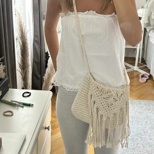 Väska  - Säljer en liten söt väska 