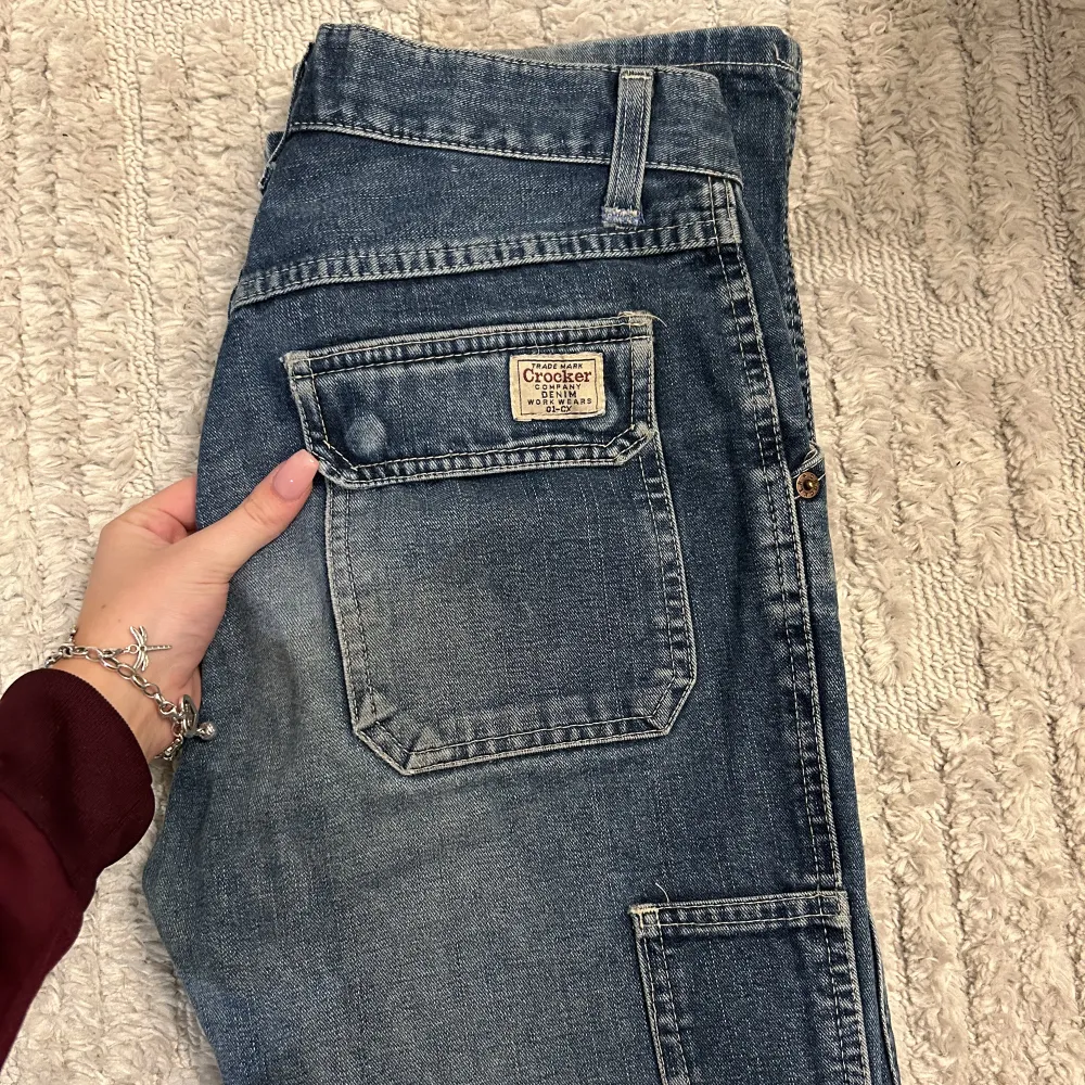 Crocker jeans<3 tyvärr lite stora för mig. Perfekt för lite kortare personer. Jeans & Byxor.