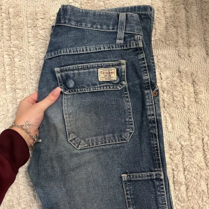 Crocker jeans  - Crocker jeans<3 tyvärr lite stora för mig. Perfekt för lite kortare personer