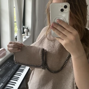 temo liknande väska  - snygg temo liknande väska köpt secondhand, bra skick men äkta läder💖 !!TRYCK PÅ KÖP NU!!