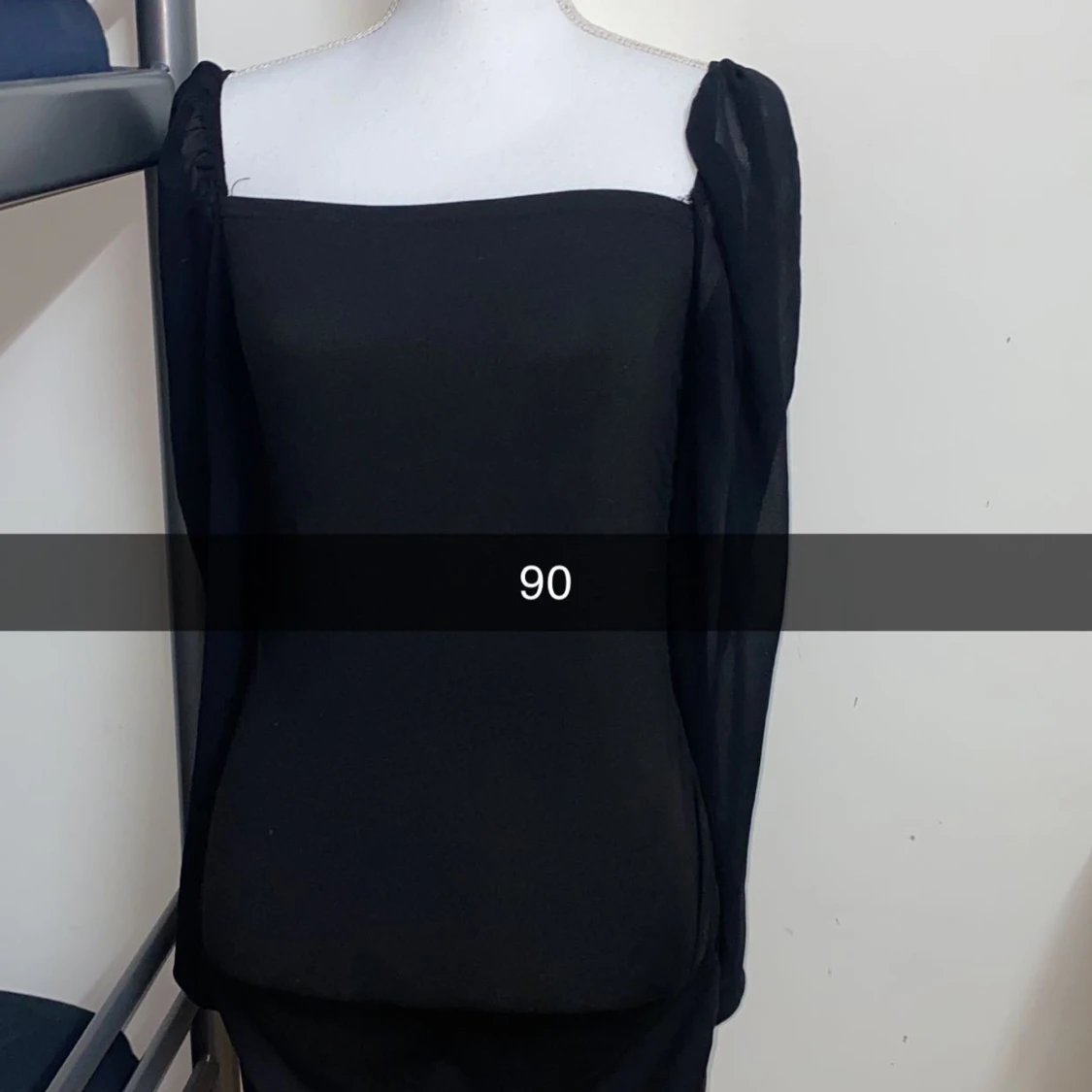 Ganska fin o kort för dom som gillar korta klänningar  - 91