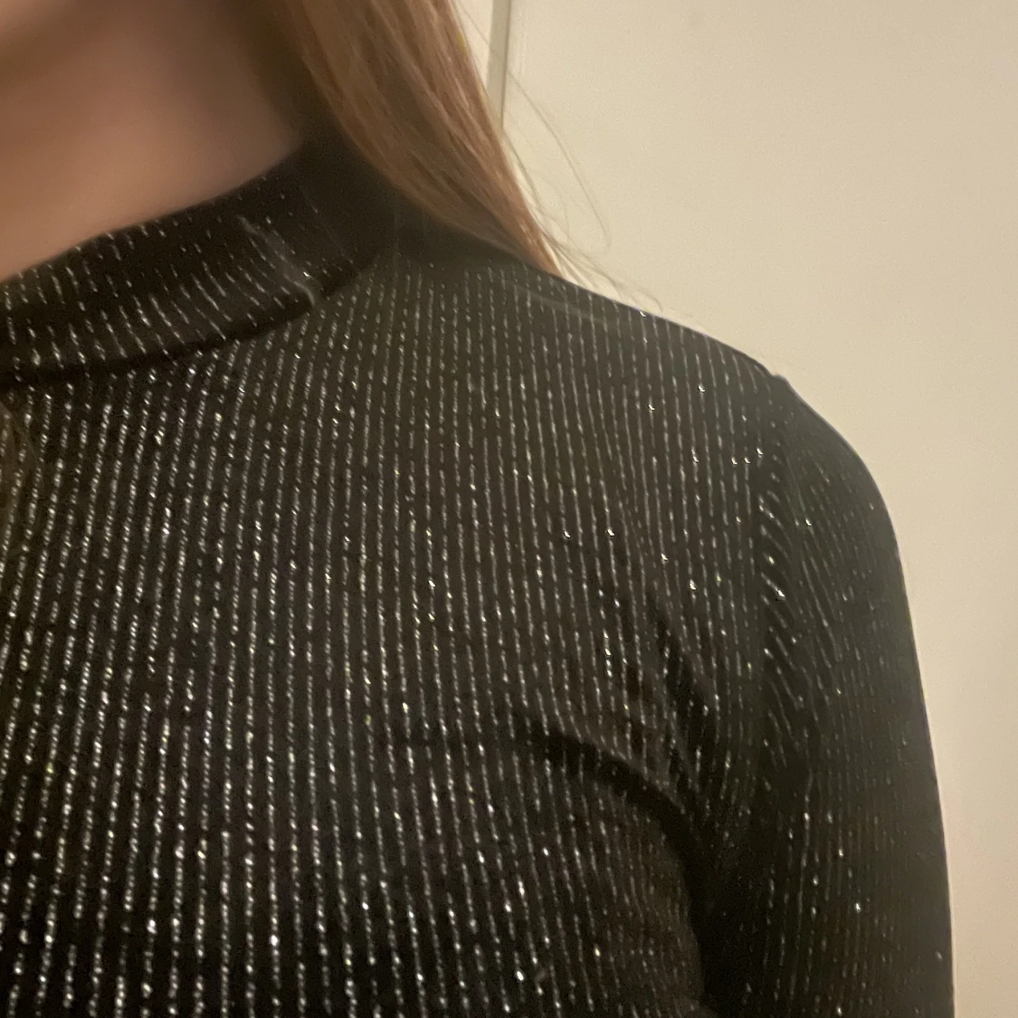 Glittrig tröja - 90