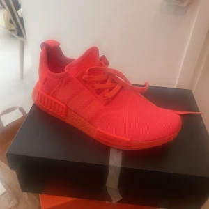 Adidas NMD - Adidas NMD Solar Red, endast testade, kvitto och tags finns inte. 