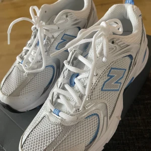 New Balance 530 - Aldrig använda new balance 530 strl. 40.5  Nypris 1400 Säljes för 750