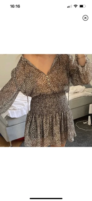Klänning  - Säljer denna zara klänning🤗