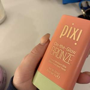 Pixi on the go bronzer 💘 aldrig använd eller testad 💘