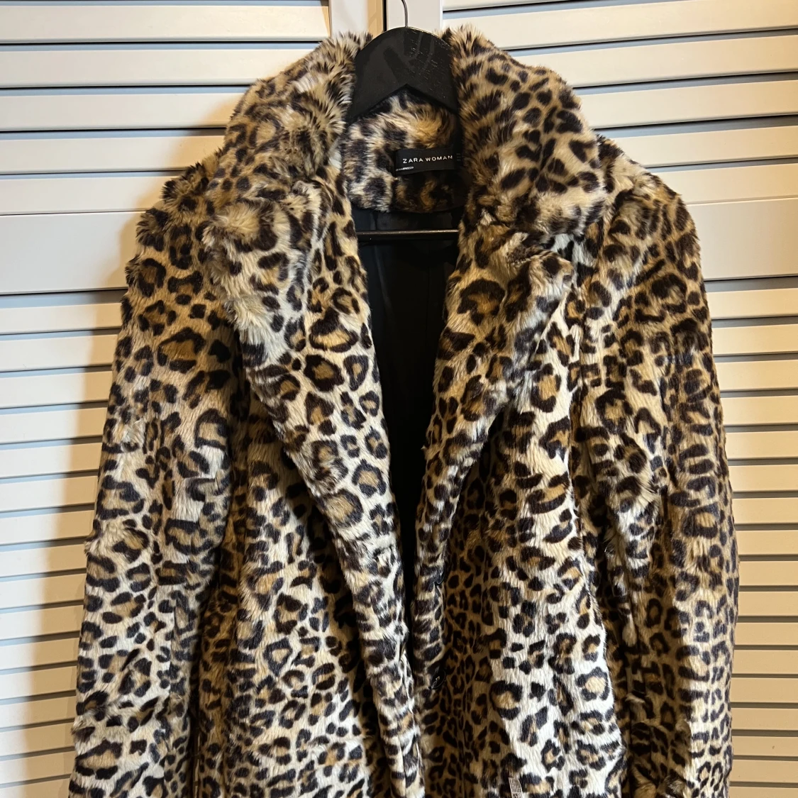 Faux fur coat  - 90