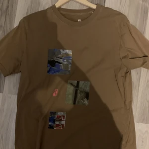 Poetic Archive t-shirt - Mycket bra skick.