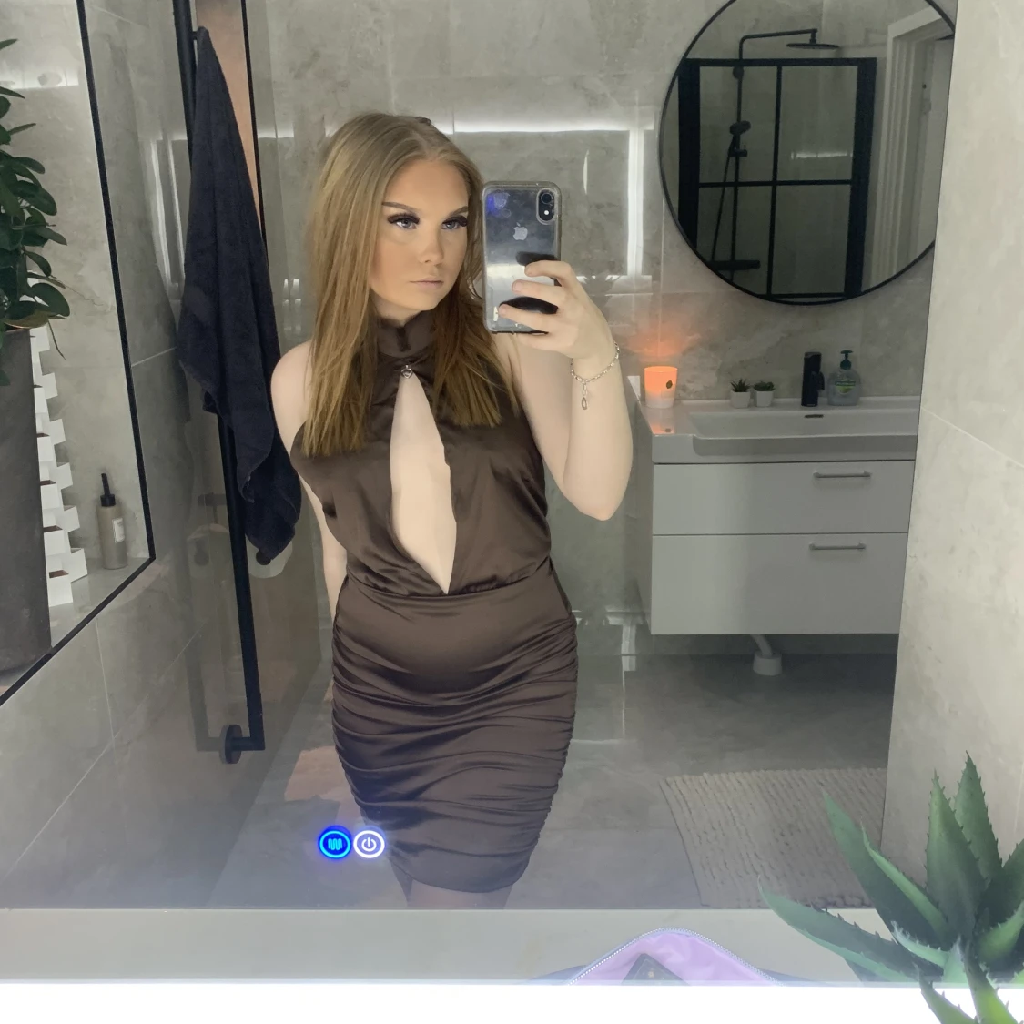 Bianca x Nelly klänning