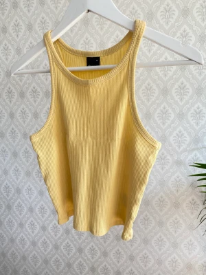 Linne - Hör av dig om du vill ha fler bilder eller frågor🦋🦋