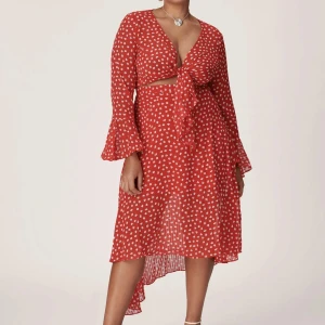 Adoore klänning - Använda få gånger, mycket bra skick