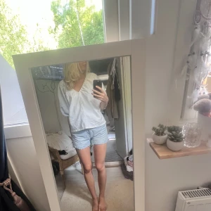 Blus  - Sommar blus köpt i Spanien 🌸